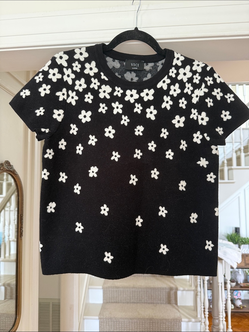 Vici Short Sleeved Floral Sweater